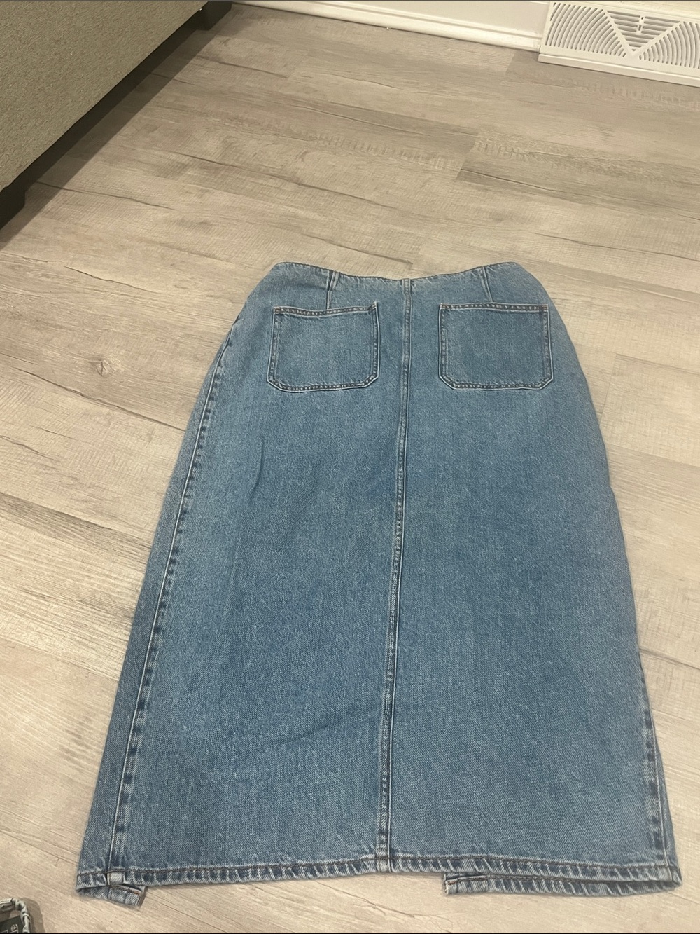 ✨Zara Denim Skirt✨ - Picture 7 of 10
